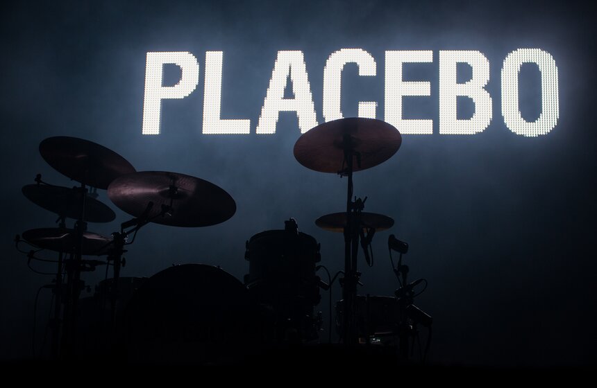 Концерт группы Placebo в СК "Олимпийский" 1 фото