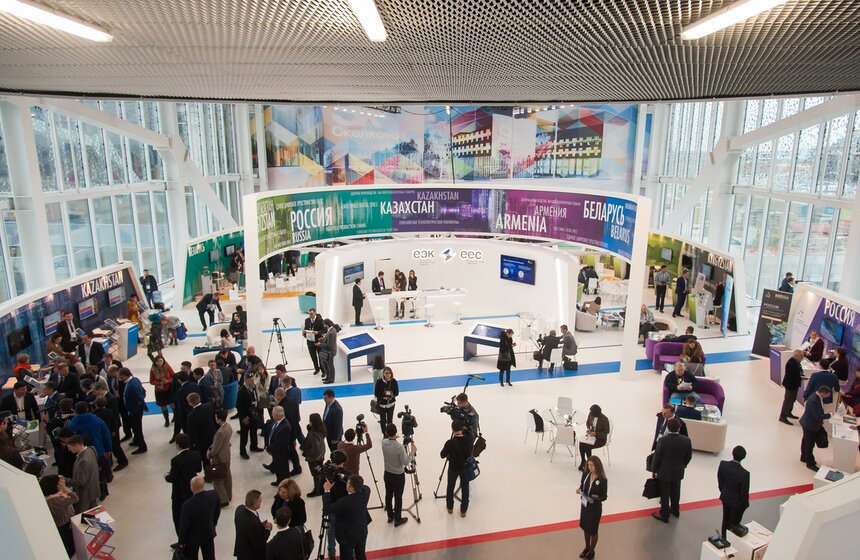 Форум "Открытые инновации" в технопарке "Сколково" 27 фото