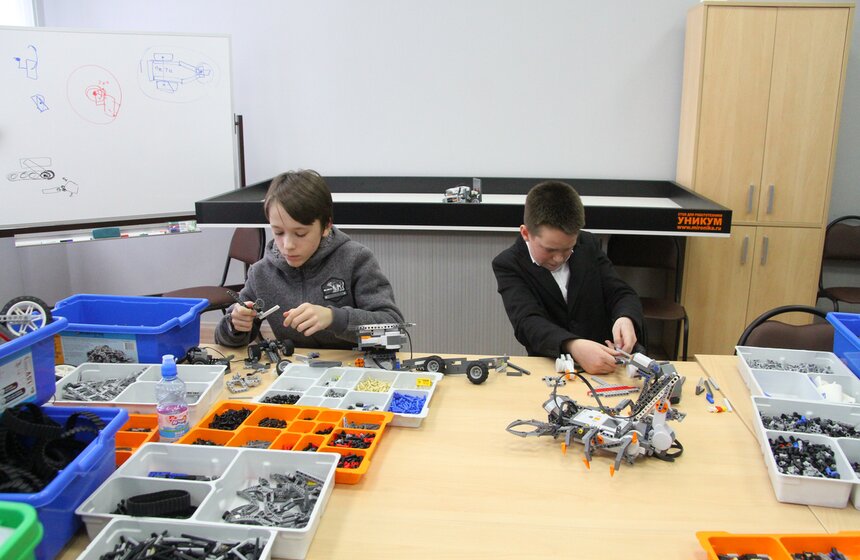 Сергей Собянин посетил центр творчества "На Вадковском" 6 фото