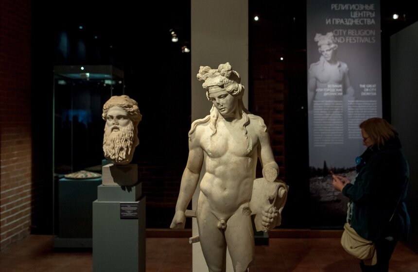 Выставка "Боги и герои Древней Греции" 20 фото