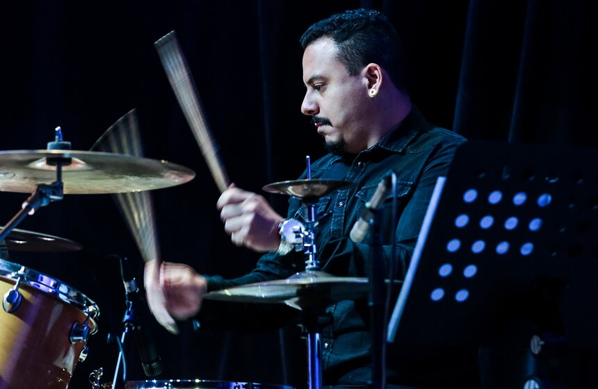 Концерт бразильянки Таис Маседо в ЦДХ 10 фото