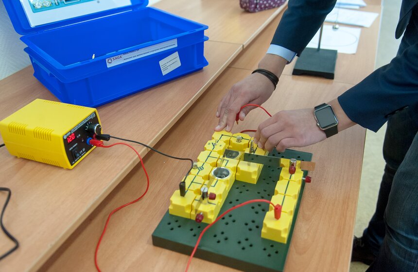 Презентация нового оборудования в гимназии номер 1540 13 фото