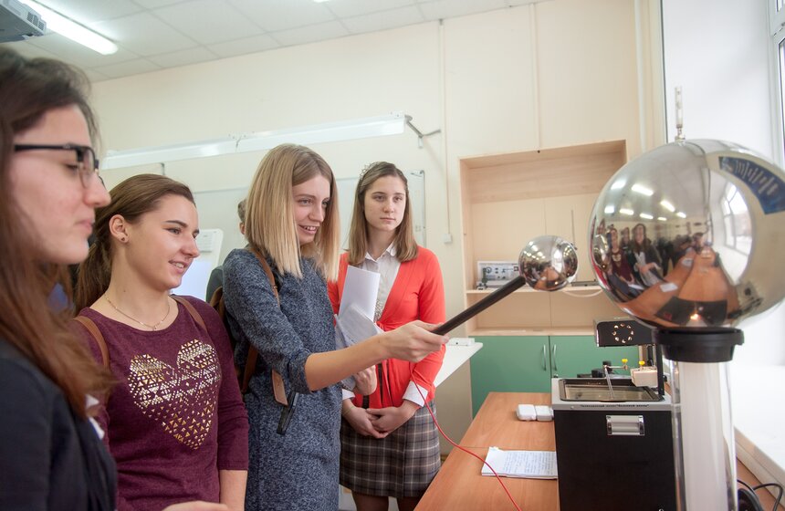 Презентация нового оборудования в гимназии номер 1540 19 фото