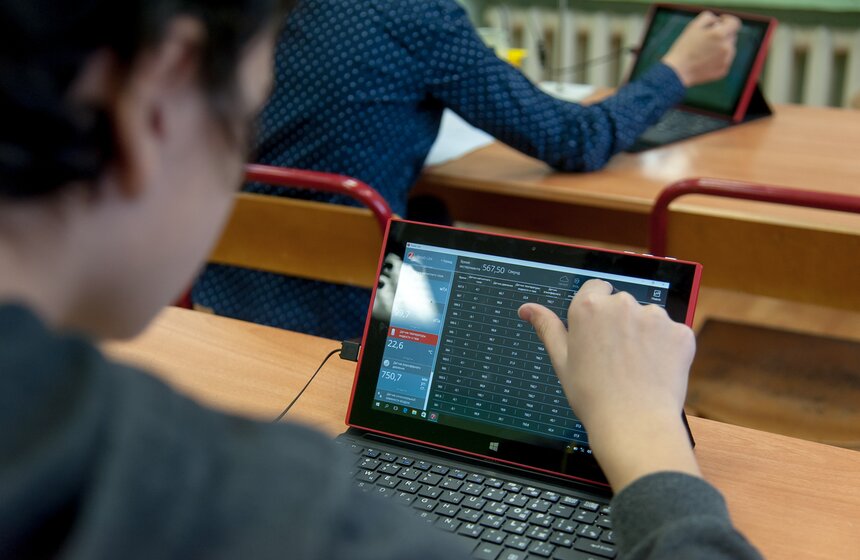 Презентация нового оборудования в гимназии номер 1540 7 фото