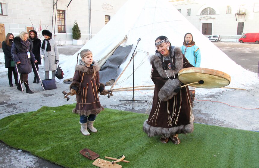 Выставка "Находки на краю земли" 17 фото