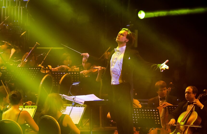 Концерт Глеба Самойлова с симфоническим оркестром 12 фото