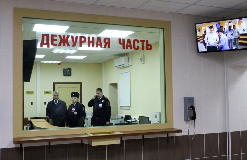 Сергей Собянин посетил обновленное отделение полиции в Соколе 3 фото