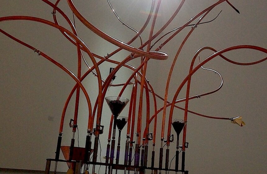 В МАММ проходит выставка немецкой художницы Ребекки Хорн 13 фото