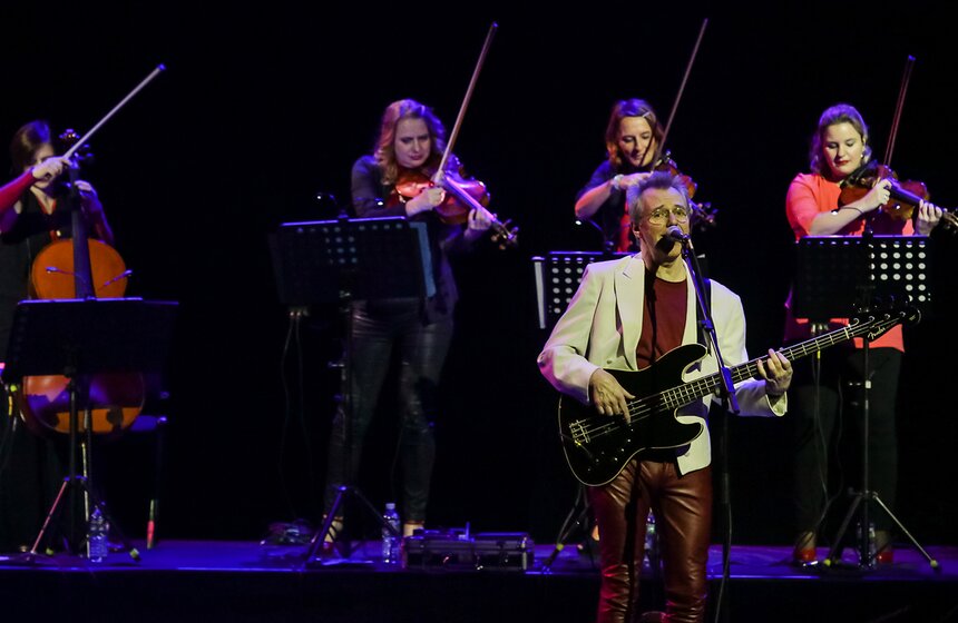 Концерт группы Electric Light Orchestra в "Крокус Сити Холле" 14 фото