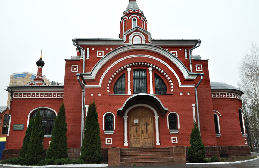 Москвичи готовятся в Пасхе и освящают куличи 1 фото