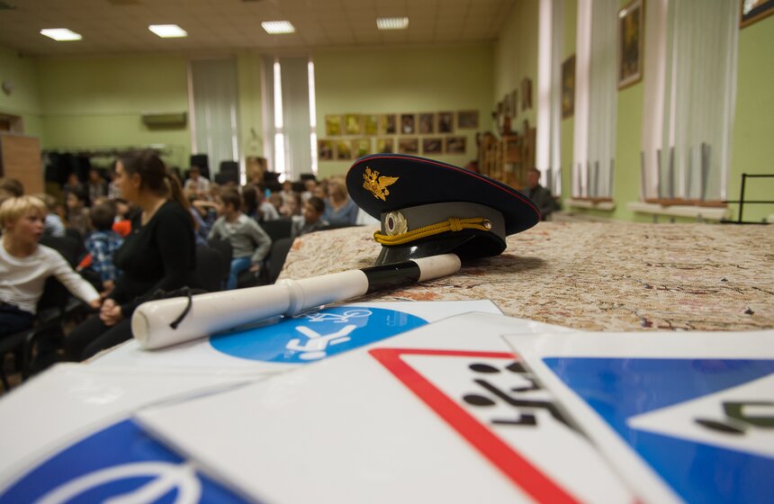 Уроки безопасного вождения в столичных школах 13 фото