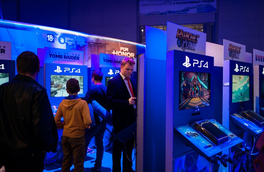 В столице открылась выставка "Игромир-2016" 26 фото