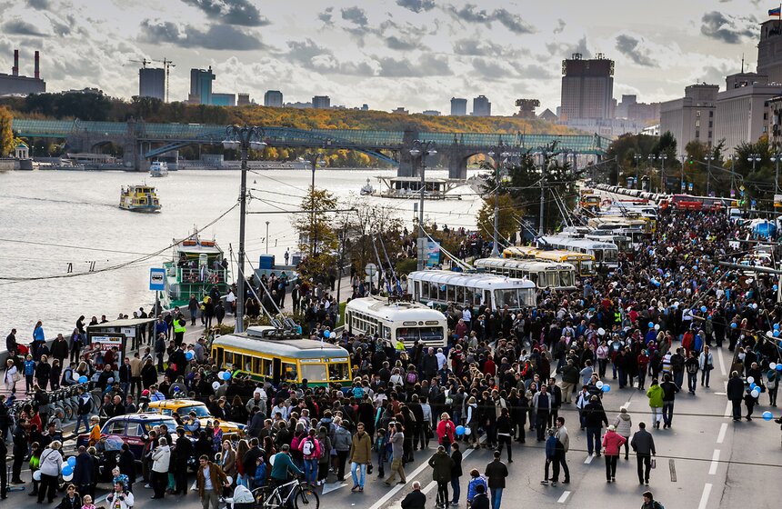 Как прошел Праздник московского троллейбуса 46 фото