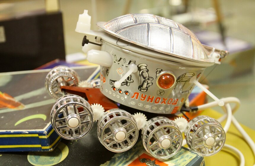 Выставка "60-е. Время космическое" 15 фото