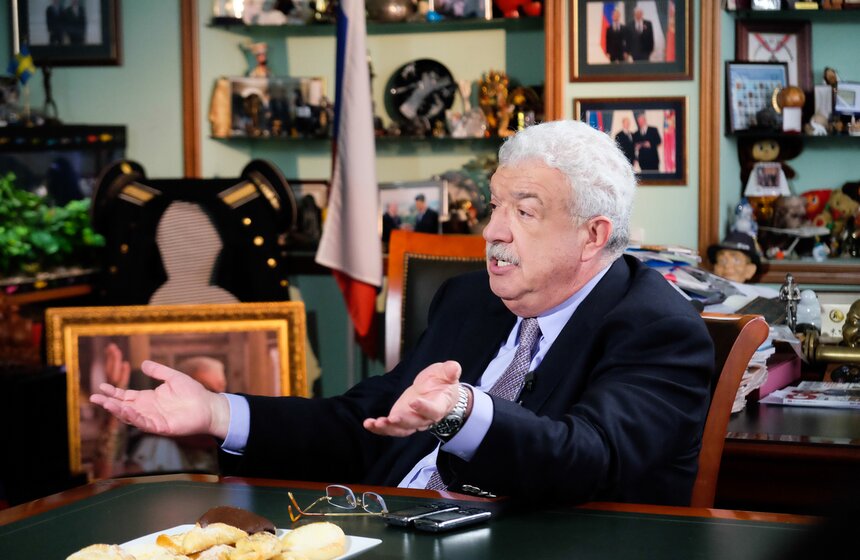 Михаил Гусман на съемках программы "Важная персона" 1 фото