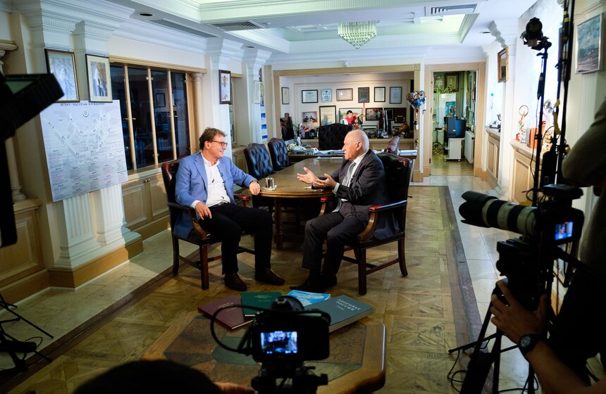 Лео Бокерия на съемках программы "Важная персона" 2 фото