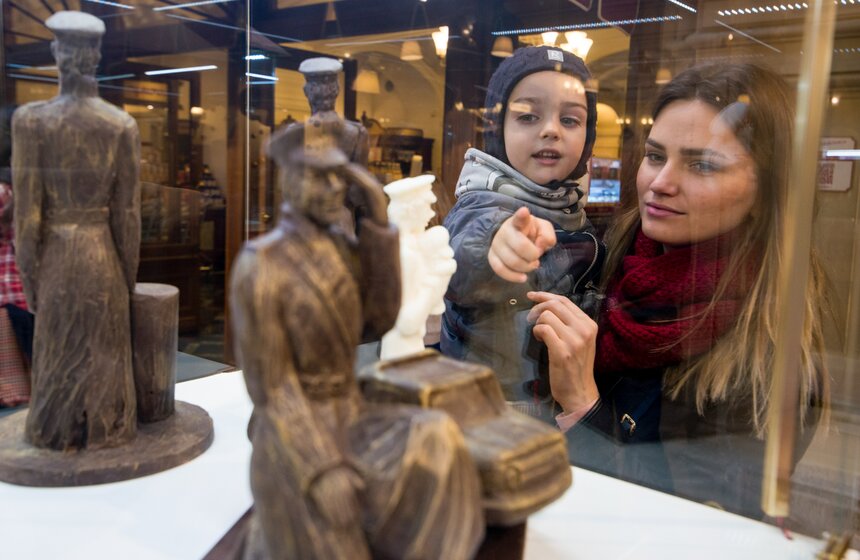 Выставка "Дяде Степе – 80" в ГУМе 18 фото