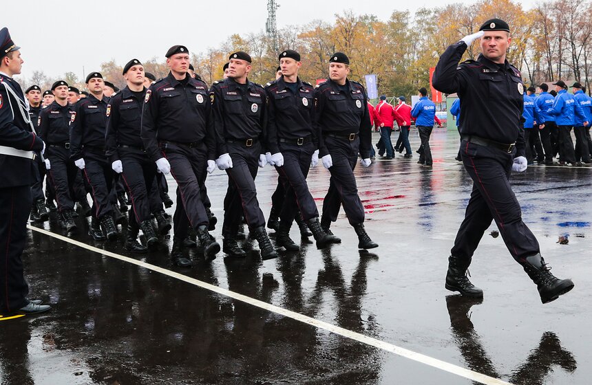Спортивный праздник московской полиции прошел в ОК "Лужники" 6 фото