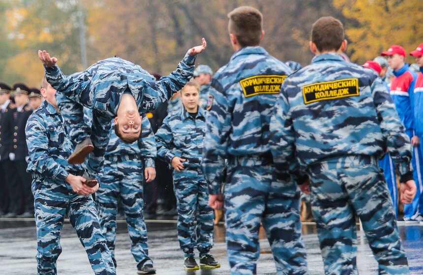 Спортивный праздник московской полиции прошел в ОК "Лужники" 3 фото
