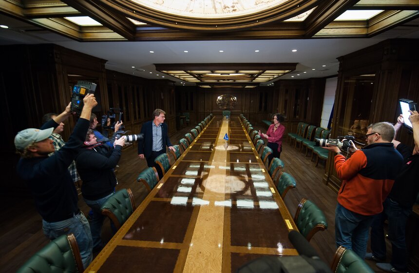 Анастасия Чернобровина на съемках программы "Важная персона" 5 фото