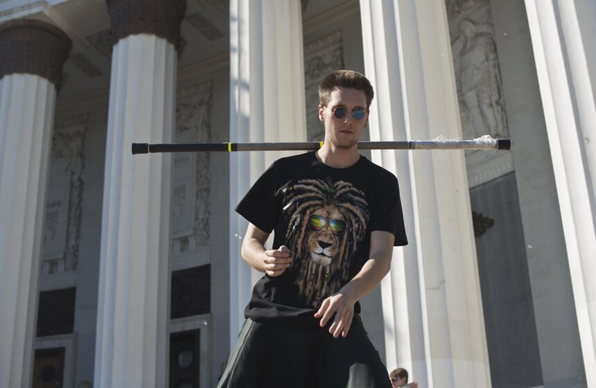 На ВВЦ прошел Парад мыльных пузырей 16 фото