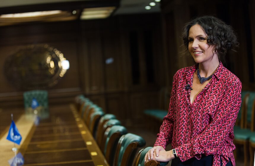 Анастасия Чернобровина на съемках программы "Важная персона" 6 фото