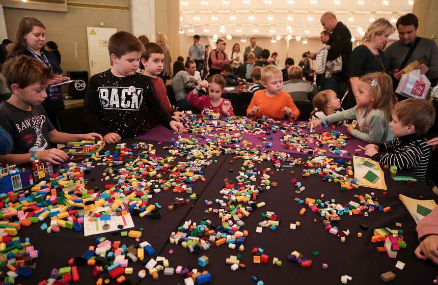 Школьный фестиваль наук Wow! How? в РАН 20 фото