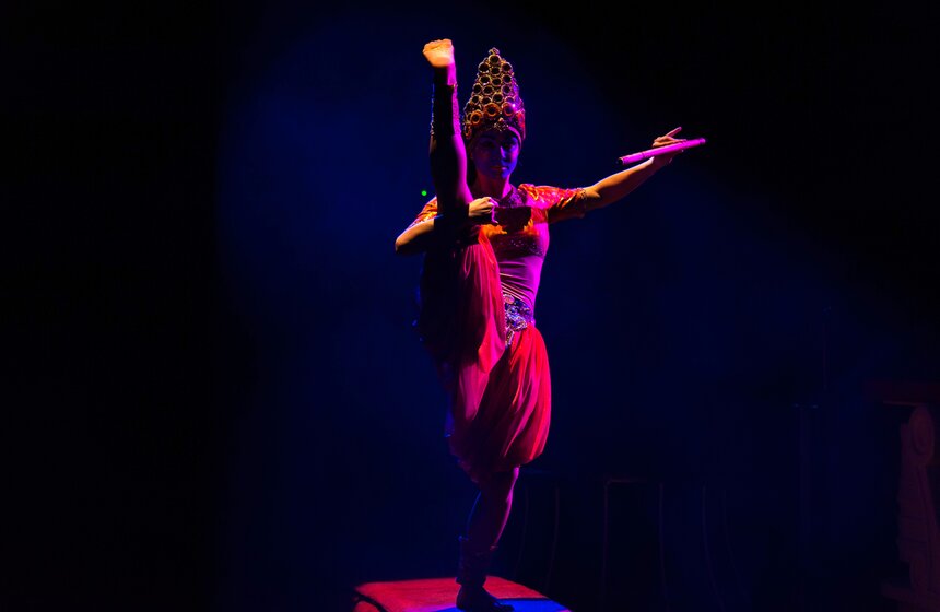 Выставка ко дню рождения Никулина открылась в цирке на Цветном 45 фото