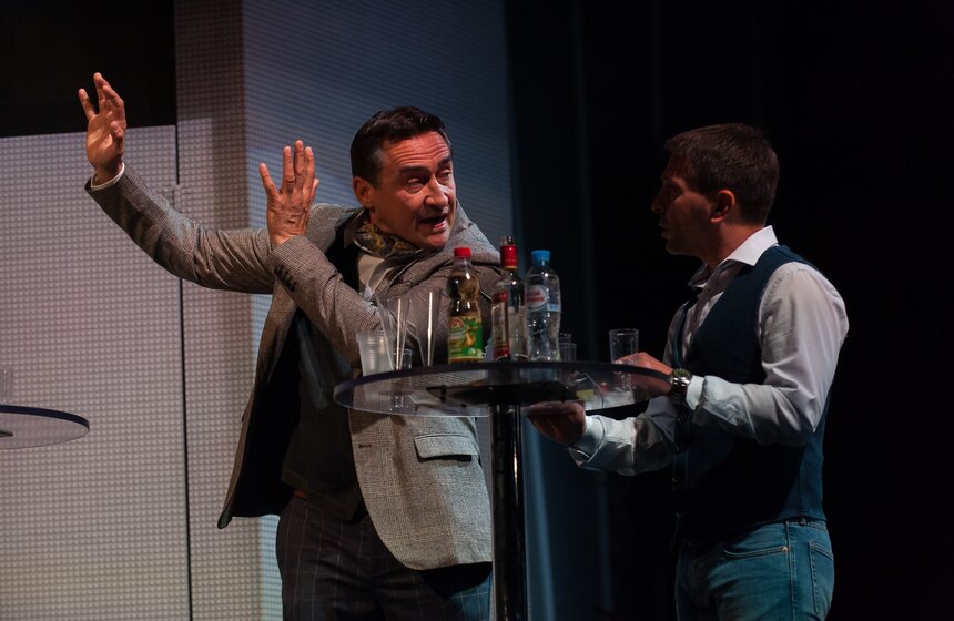 "Квартет И" представил спектакль "...в Бореньке чего-то нет" 5 фото