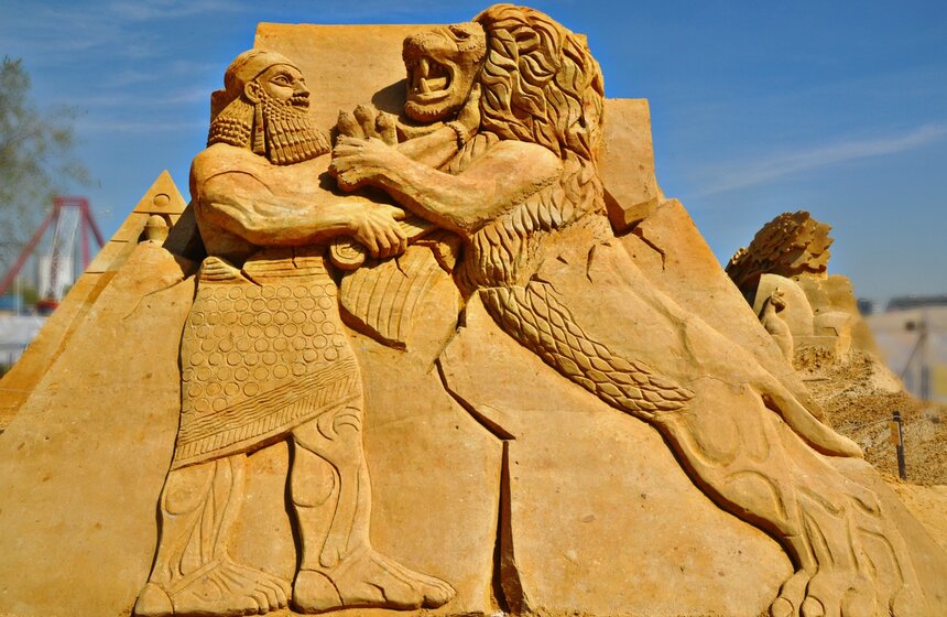 В парке "Коломенское" открылась выставка скульптур из песка 9 фото