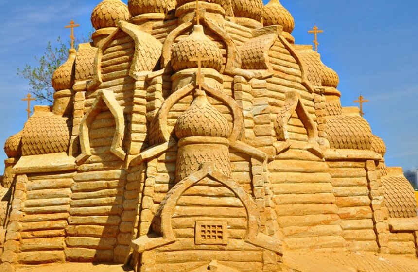 В парке "Коломенское" открылась выставка скульптур из песка 5 фото