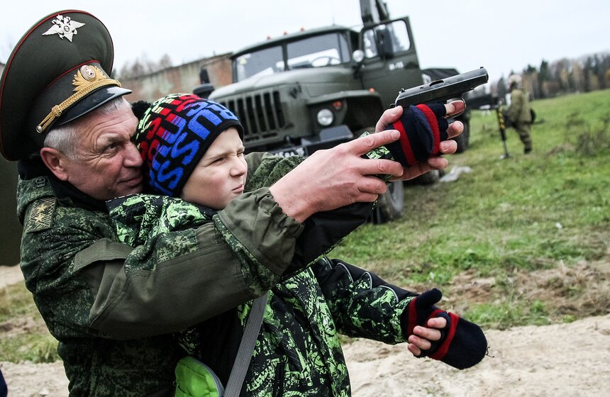 Вооружение и технику показали на выставке "Интерполитех-2016" 15 фото