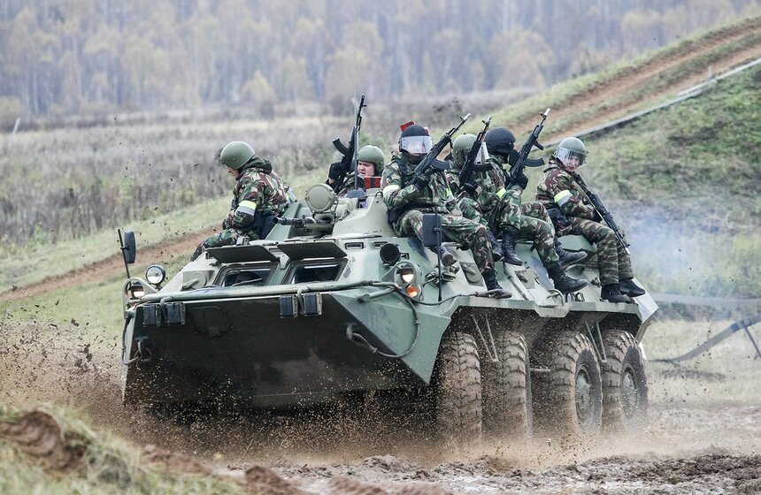 Вооружение и технику показали на выставке "Интерполитех-2016" 36 фото