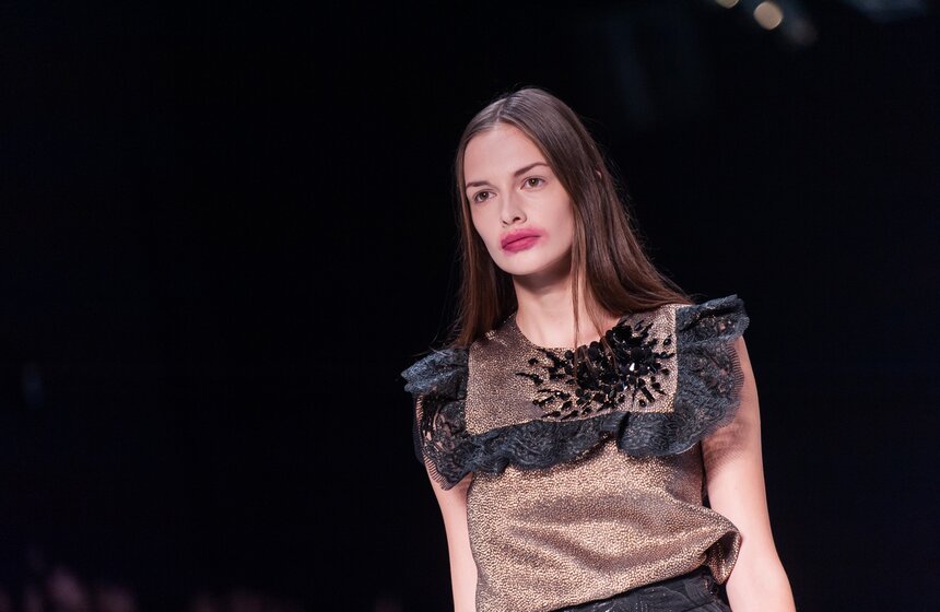 Показы дизайнеров на Mercedes-Benz Fashion Week 47 фото