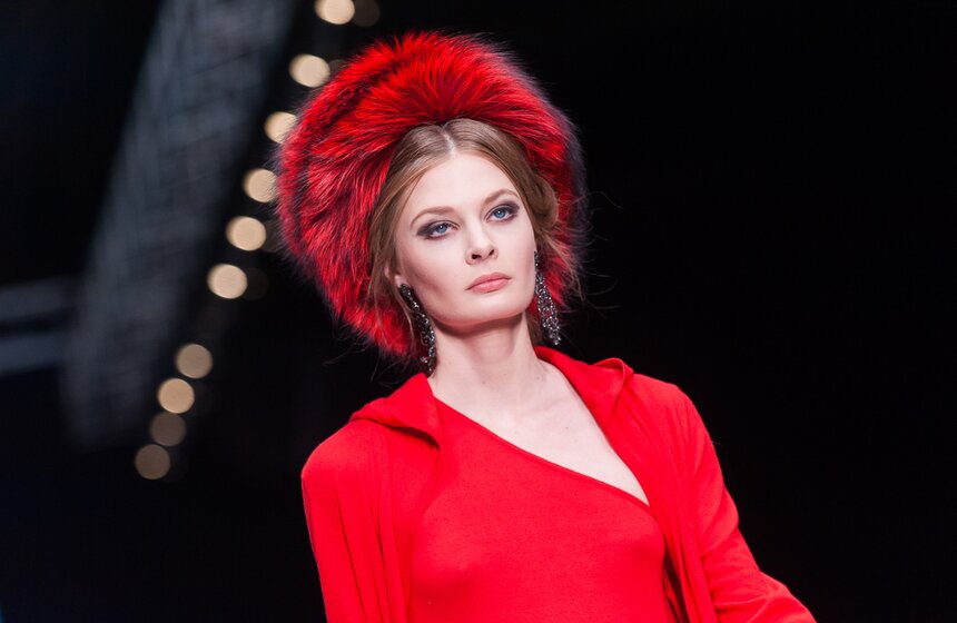 Показы дизайнеров на Mercedes-Benz Fashion Week 33 фото