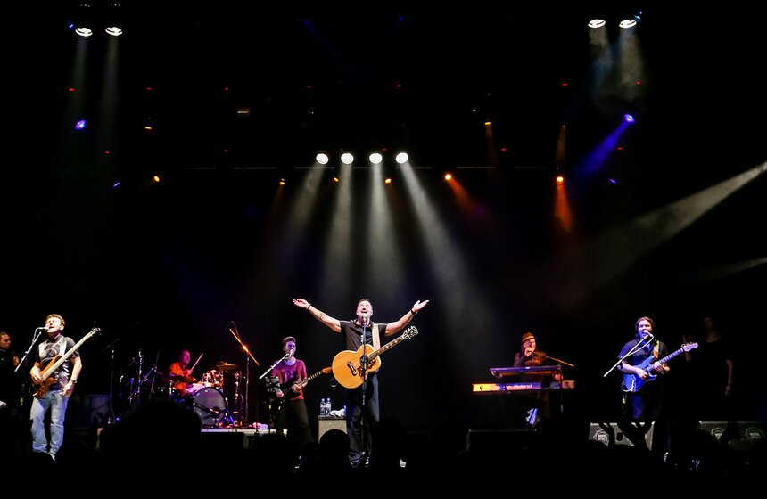 Концерт Максима Леонидова и Hippoband 7 фото