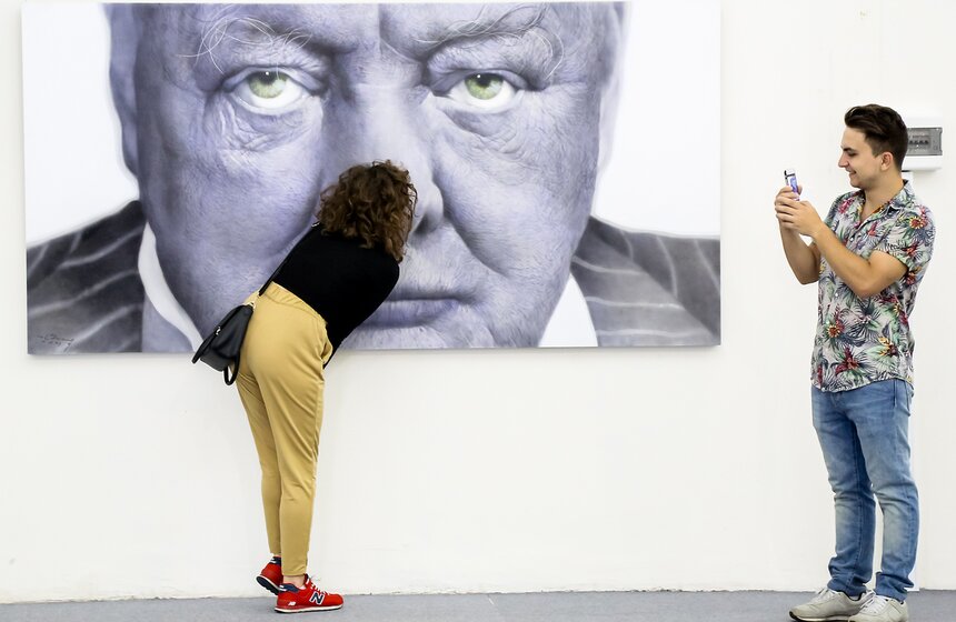 На ВДНХ открылась выставка современных художников Южной Кореи 9 фото