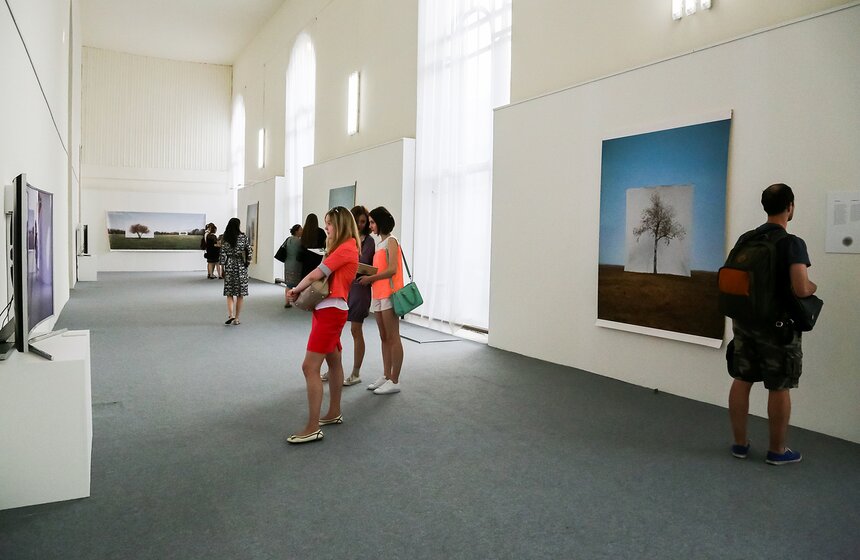 На ВДНХ открылась выставка современных художников Южной Кореи 2 фото