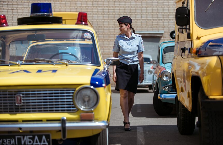 Память в металле: какие ретромашины есть у ГИБДД 20 фото