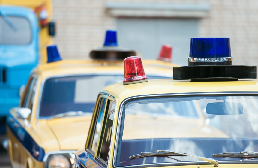 Память в металле: какие ретромашины есть у ГИБДД 8 фото