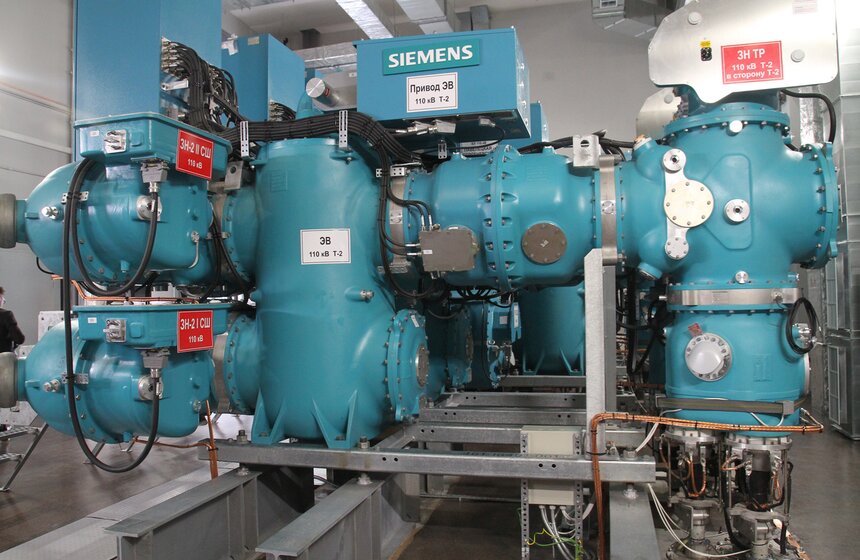 Сергей Собянин открыл электроподстанцию "Берсеневская" 11 фото