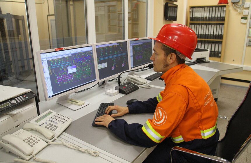 Сергей Собянин открыл электроподстанцию "Берсеневская" 15 фото