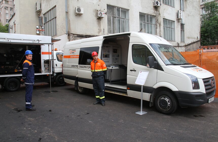Сергей Собянин открыл электроподстанцию "Берсеневская" 18 фото