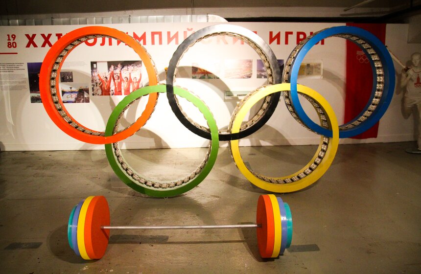 Выставка "Легендарные "Лужники" в Музее Москвы 18 фото