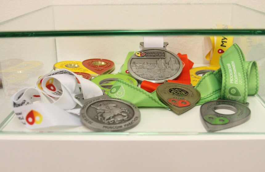 Выставка "Легендарные "Лужники" в Музее Москвы 6 фото