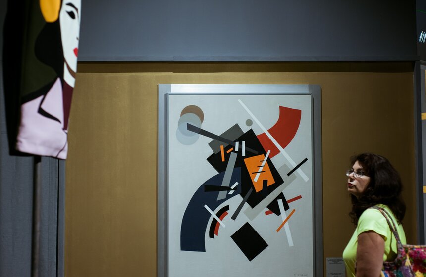 Выставка о влиянии русского авангарда на современную моду 26 фото