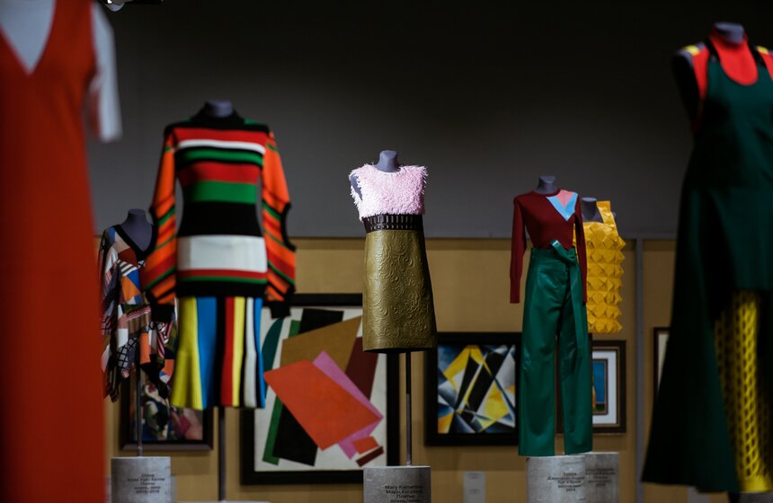 Выставка о влиянии русского авангарда на современную моду 5 фото