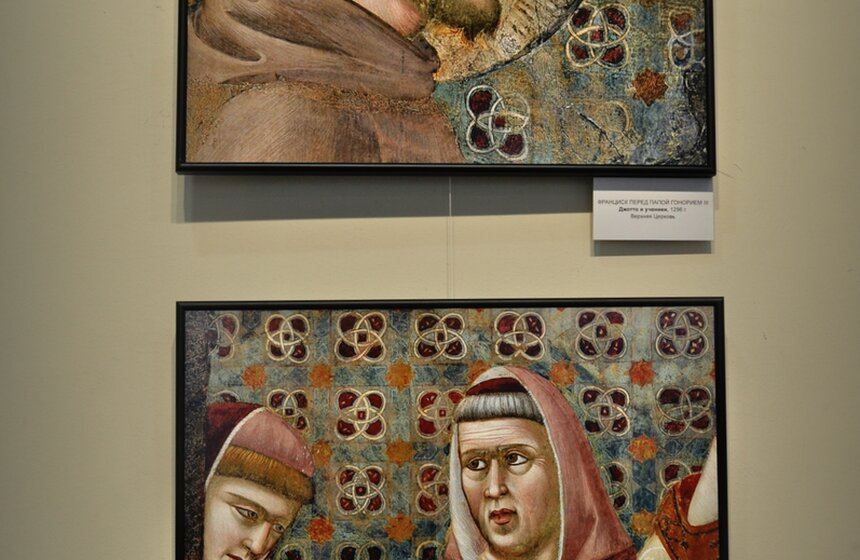 12 апреля в столице открылась фотовыставка "Лик и слово" 13 фото