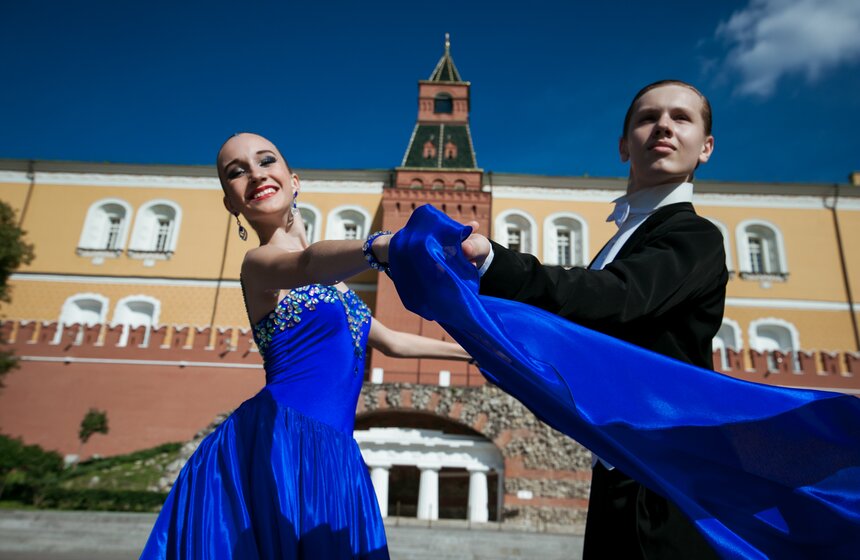 Выпускной московских школьников 3 фото