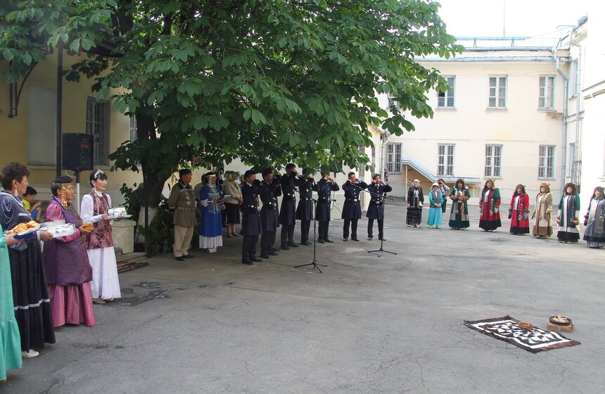 Выставка искусства народа саха открылась в музее Востока 6 фото